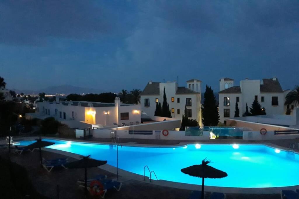 Beautiful Apartment In Duquesa Suites And Gardens Castillo de Sabinillas Exterior photo